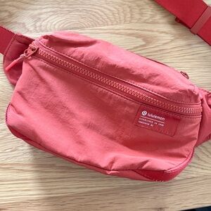 Lululemon Clean Lines Belt Bag in Red Rock